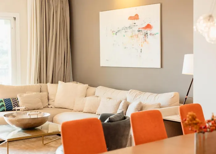 شقة Home, With Sea Views, South Facing And Close To The Golf Course And The Beach, In Elviria Hills *