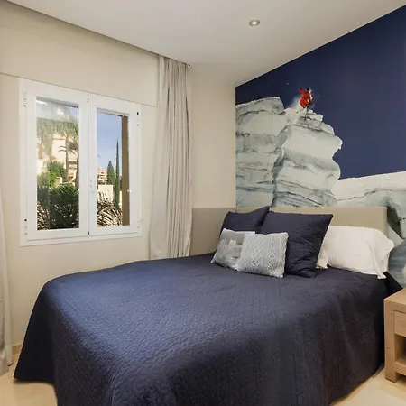 Home, With Sea Views, South Facing And Close To The Golf Course And The Beach, In Elviria Hills Apartament Marbella